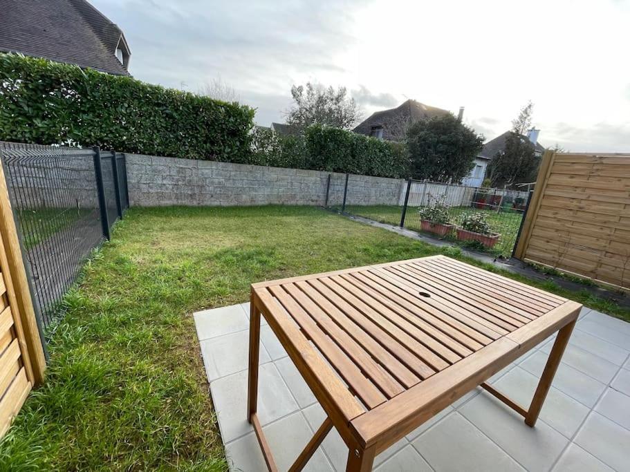 Freesia, Maison Neuve Avec Jardin Et Garage Caen Eksteriør bilde