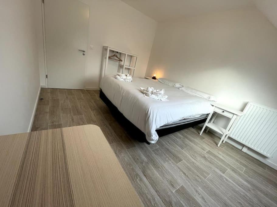 Freesia, Maison Neuve Avec Jardin Et Garage Caen Eksteriør bilde