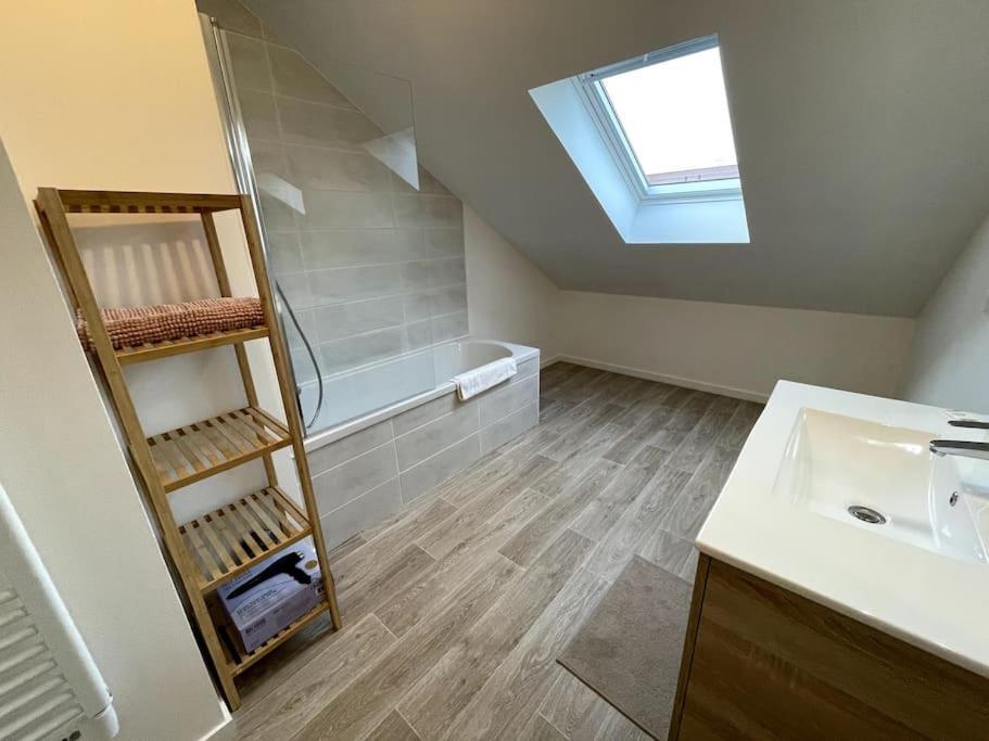 Freesia, Maison Neuve Avec Jardin Et Garage Caen Eksteriør bilde