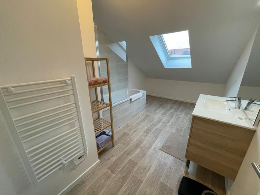 Freesia, Maison Neuve Avec Jardin Et Garage Caen Eksteriør bilde