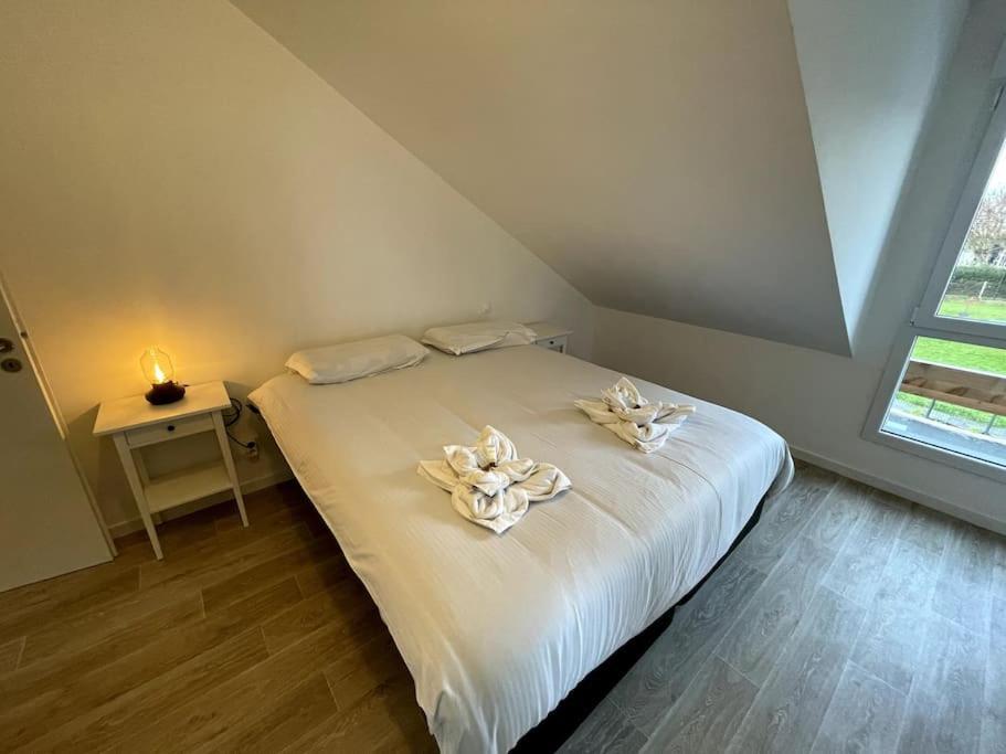 Freesia, Maison Neuve Avec Jardin Et Garage Caen Eksteriør bilde